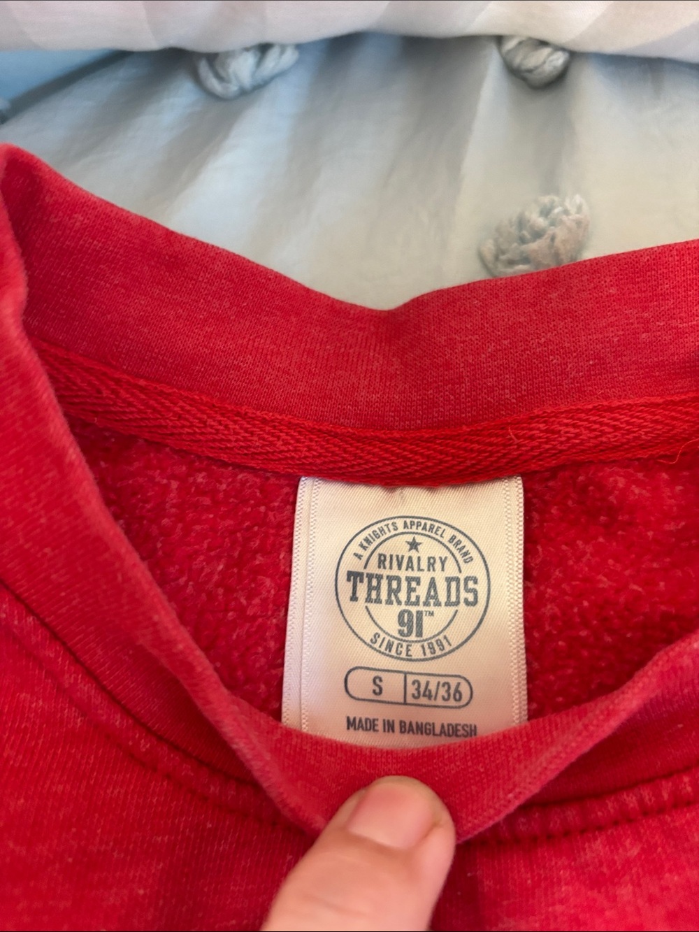 Rivalry Threads Red Pullover Sweatshirt - Picture 2 of 5